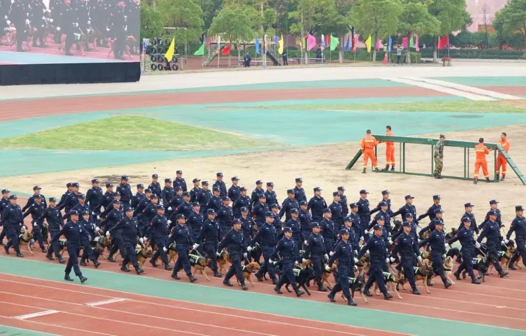 ˵��: ΢��ͼƬ_20181022092015